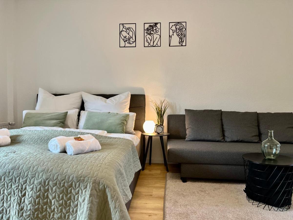 Design Apartment Mit Balkon - Kueche - Netflix Essen Dış mekan fotoğraf